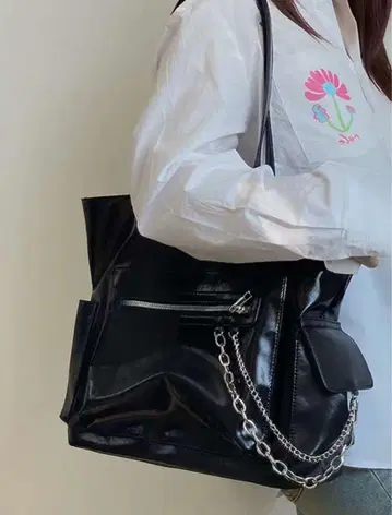 블랙 토트백 체인 포함