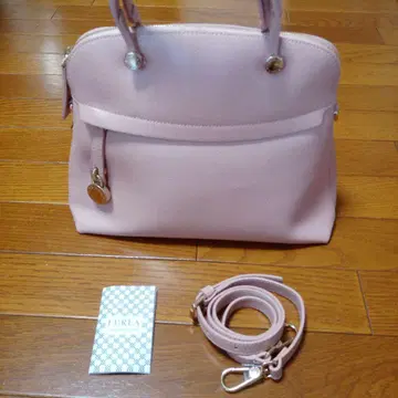 FURLA 핑크 핸드 & 숄더백 스트랩 포함