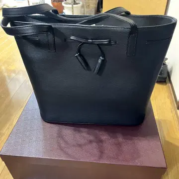 하마노 블랙 가죽 토트백