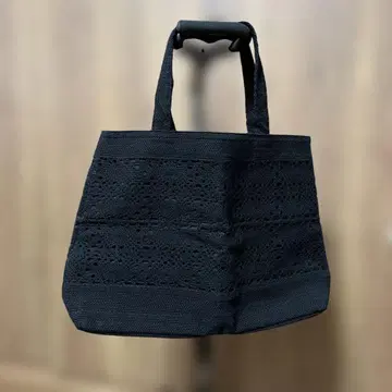 레이스 뜨개질 블랙 토트백