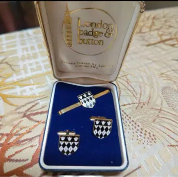 London badge &button 커프스 넥타이핀 세트