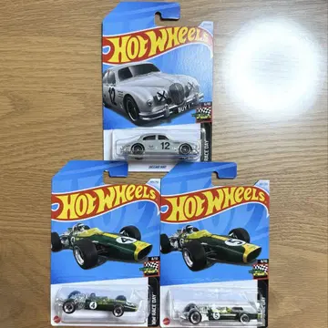 핫휠 '67 로터스 타입49 / 재규어 MK1