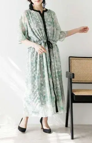 스칼라 풍경 무늬 프론트 오픈 원피스 꽃무늬