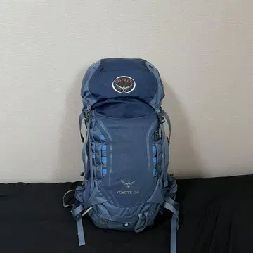 Osprey Kestrel 28 다크 블루 28L