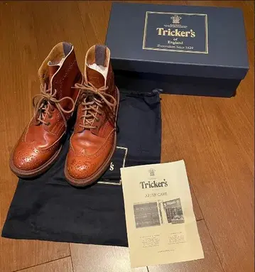 Tricker's 윙팁 부츠 25cm
