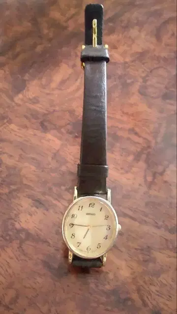 SEIKO 아날로그 손목시계 골드/블랙