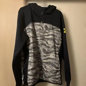 UNDER ARMOUR 셋업