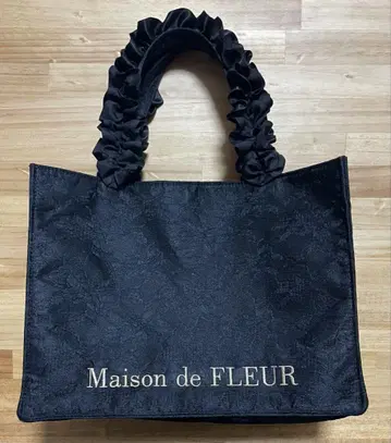 Maison de FLEUR 프릴 핸들 토트백 블랙