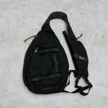 Patagonia 파타고니아 atom sling 8L 바디백