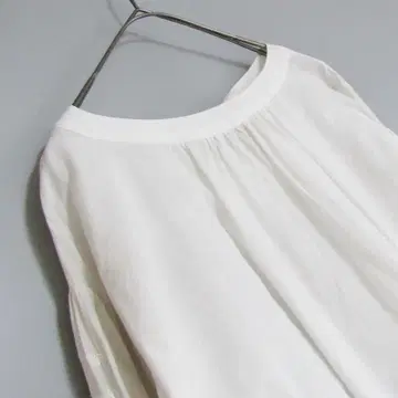 RagOut 러그 아웃 자수 셔링 블라우스 M 사이즈