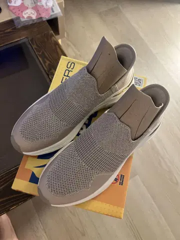 SKECHERS Handsfree slip-ins 스케쳐스 핸즈프리