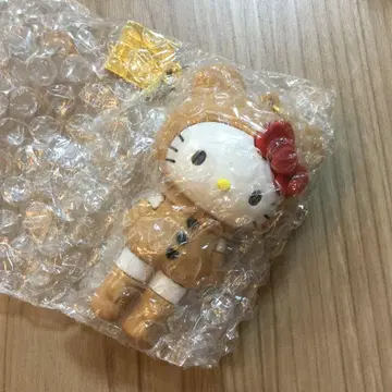 헬로키티 전 시크릿 마스코트 참 A 곰 수트 곰 수트