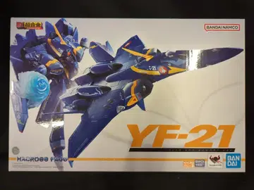 반다이 DX 초합금 YF-21(가루도 고아 보우만 기체)