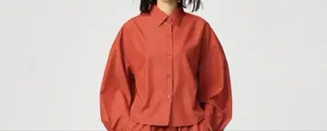 UNIQLO C 크롭 셔츠 빨간색