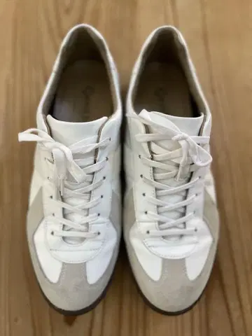 새상품급 문스타 GE106 26cm 저먼 트레이너