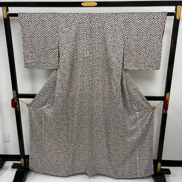 기모노 코몬 순수 실크 블랙 베이스 부채 연결 멋진 디자인 U-7781