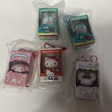 산리오 캐릭터즈 초코 박스 키티 헬로키티 산리오