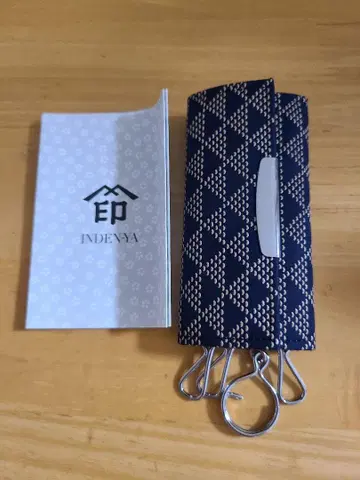 INDENYA 키케이스 네이비 새상품
