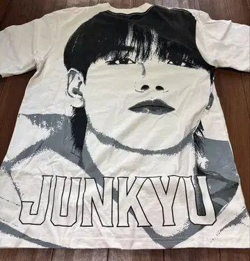 JUNKYU 티셔츠 2024 TREASURE FAN MEETING