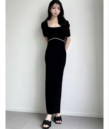 RESEXXY 바이컬러 타이트 원피스