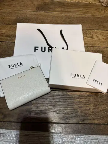 플라르 지갑 FURLA WALLET PCO9RZYBX0305