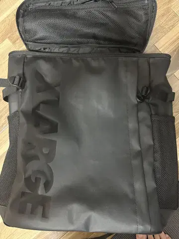 XLARGE 블랙 백팩(미사용)