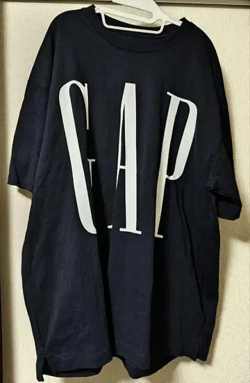GAP 빅 로고 티셔츠