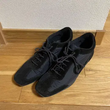 노 네임 신발
