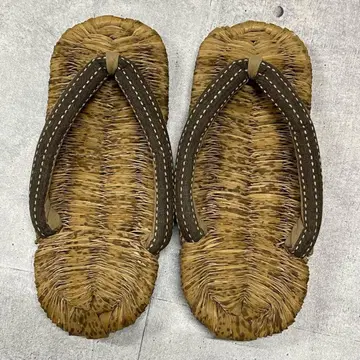 죽피 가죽신 러버 솔 고무 밑창 메이지 시대 창업 구마모토 노포 무사시야