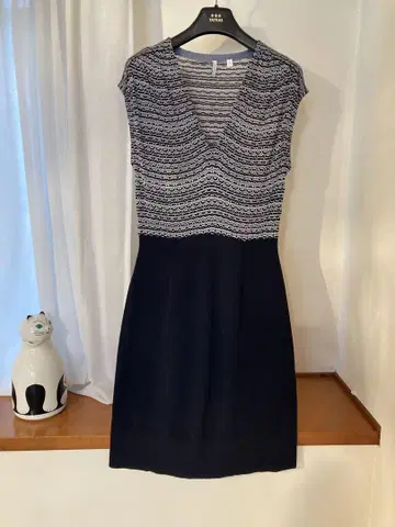 lISLI NEW YORK 미사용 원피스