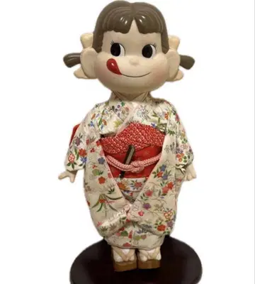 일본풍 꽃무늬 기모노 인형 페코짱