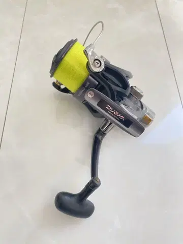 다이와 DAIWA CROSSCAST 4000 낚시릴