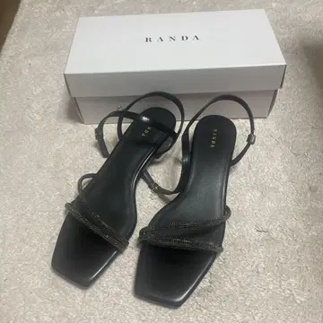 란다 비쥬 스트랩 샌들