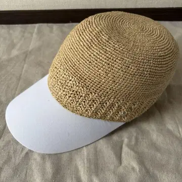헬렌 카민스키 라피아 캡