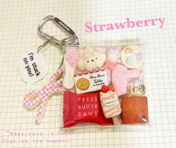 가챠 파우치 Strawberry 핑크 스위츠 파우치로 카페에 가자!