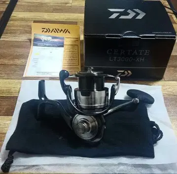 24 셀 테이트 LT3000-XH 다이와