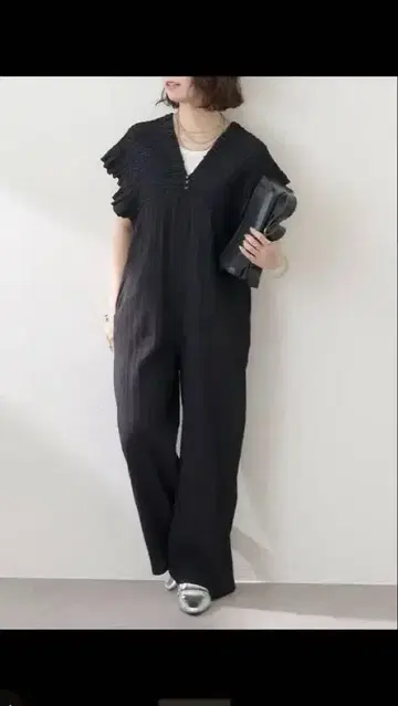프릴 블랙 올인원 셔링 살로펫
