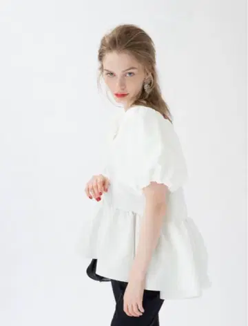 택 포함 미사용 [트루 바이 마리코 오이카와] Eleonore 화이트