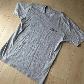 the shoegazer T-shirt