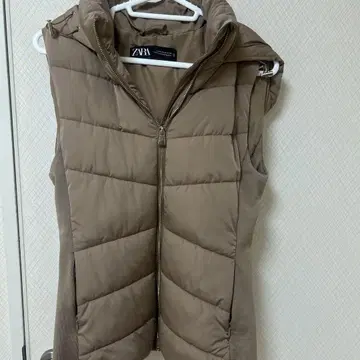 자라 베스트 다운 자켓
