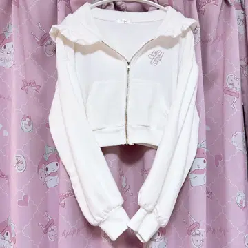 evelyn 프릴 후드 후드티
