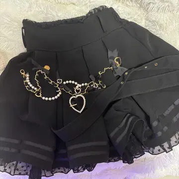 LIZLISA 플레어 스커트 블랙 펄 하트 장식