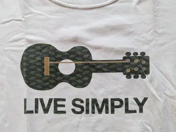 LIVE SIMPLY 기타 프린트 티셔츠