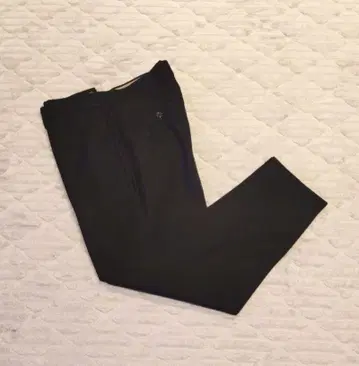 PT TORINO REBEL FIT 버진 울 모헤어 슬랙스 블랙