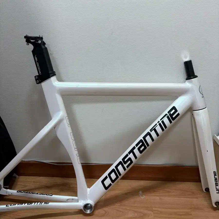 CONSTANTINE 콘스탄틴 Constantine Avane 2023 Pearl White Frameset