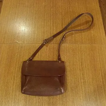 스타일 크라프트 브라운 가죽 숄더백