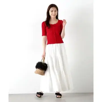 프로포션 바디 드레싱 레이스 절개 니트