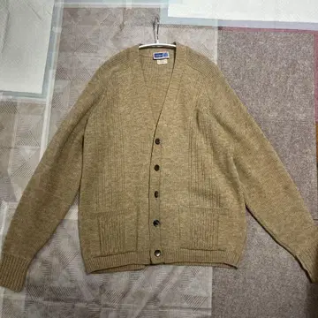 Comfalux 가디건
