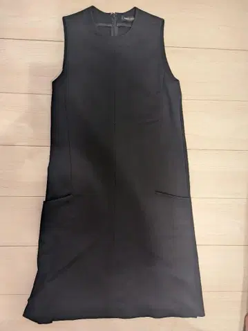 YOKO CHAN 슬리브리스 무릎 기장 원피스