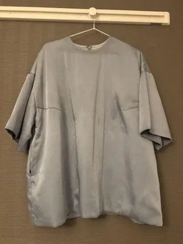 CLANE PADDED SATIN TOPS